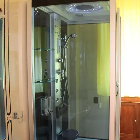 Couette-café Suitedelmare 3*