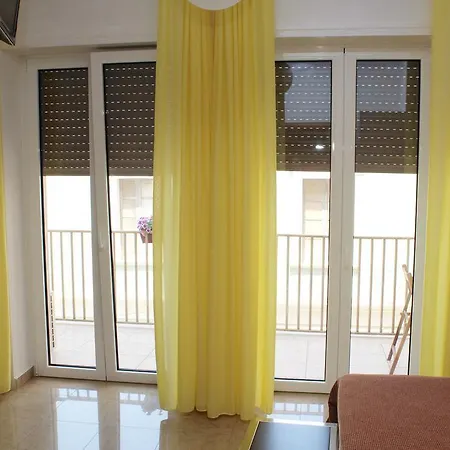 Couette-café Suitedelmare Gallipoli